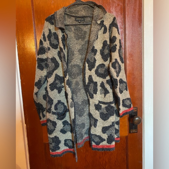 Joseph A. Leopard Cardigan - Picture 2 of 6